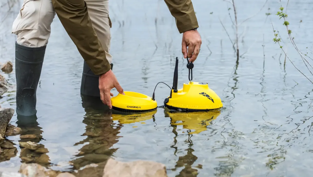 How Do Ice Fishing Fish Finders Work?  canfish.store